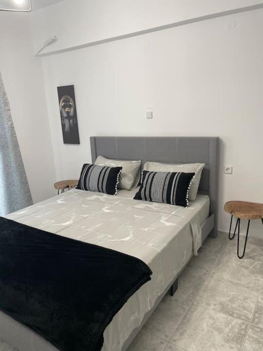Beehouse Apartment Kalithies